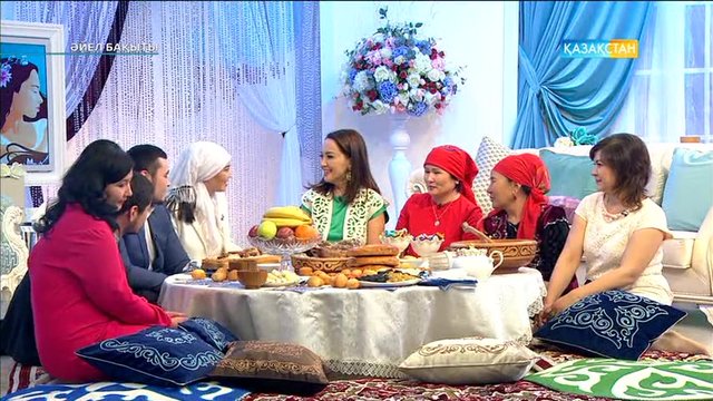 Шұлық киген кемпірлердің суреттері Қыздың секс видеосы