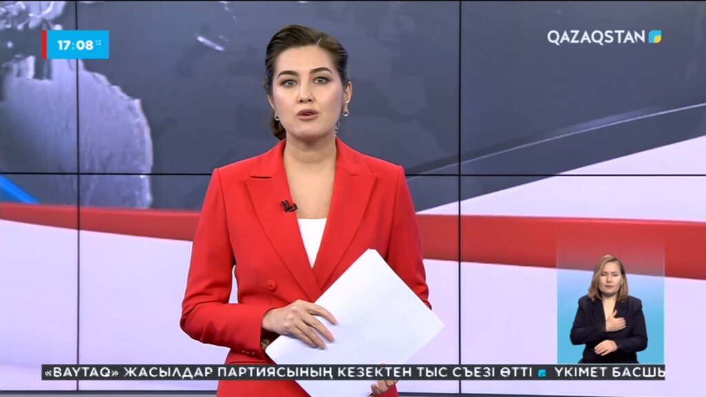 Жастық пен көрпемен қыздарды порно мастурбациялау