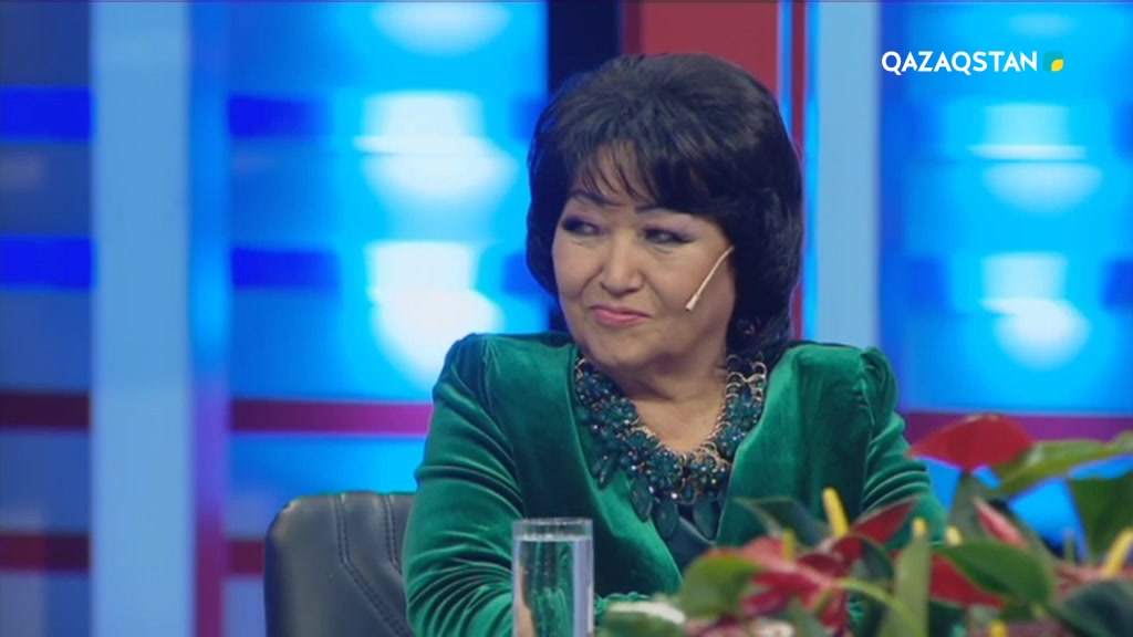 Томпақ қыздардың ең эротикалық фотосуреттері